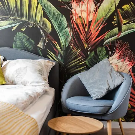 公寓 Homely, Little Studio, Location. Mala Kawalerka.